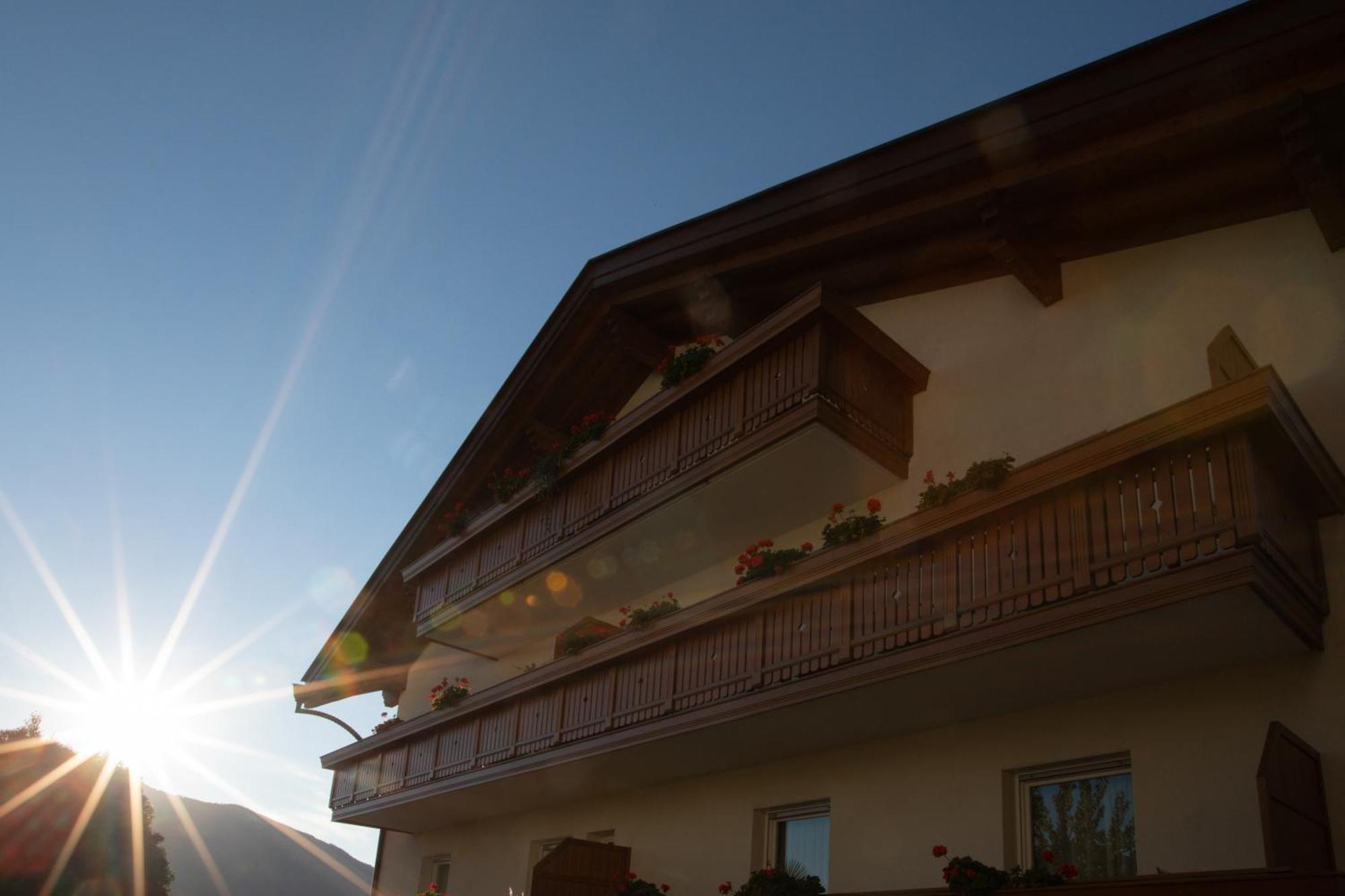 Residence Walchhof Schenna Εξωτερικό φωτογραφία